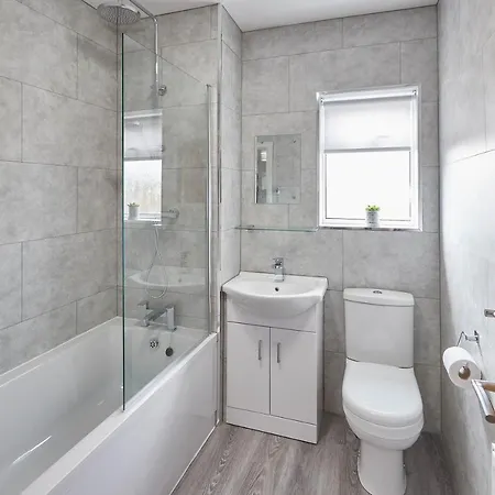 Host & - Badgers * Brotton